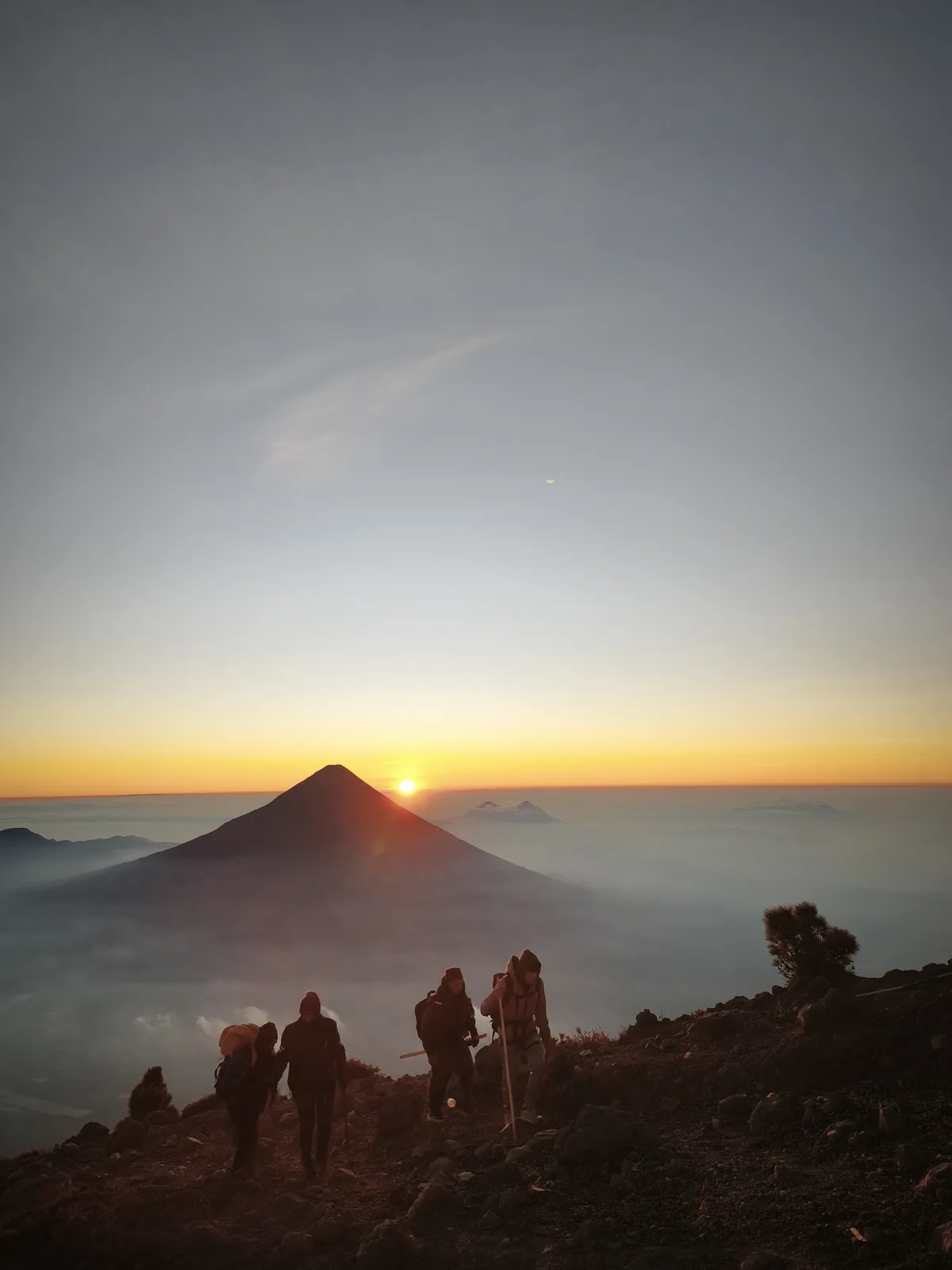 Grupo en la cumbre del Acatenango